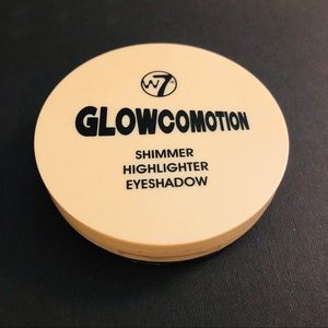 W7 shimmer, highlighter, eyeshadow